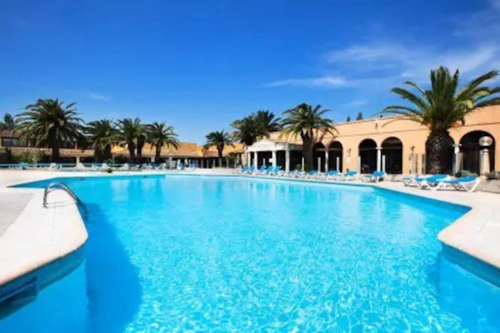 Appartement Residence Vacances Amandier Arles Dış mekan fotoğraf