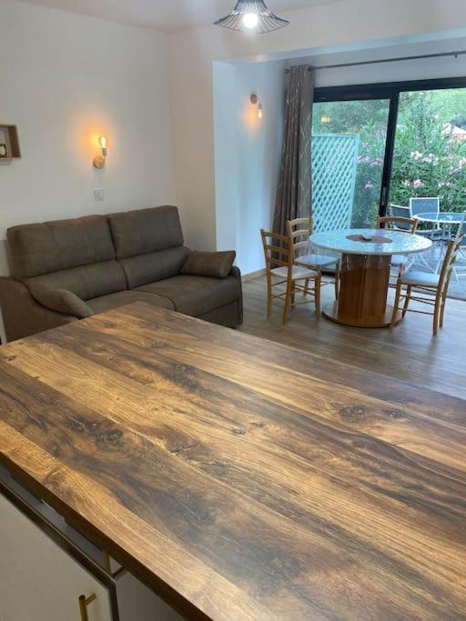 Appartement Residence Vacances Amandier Arles Dış mekan fotoğraf